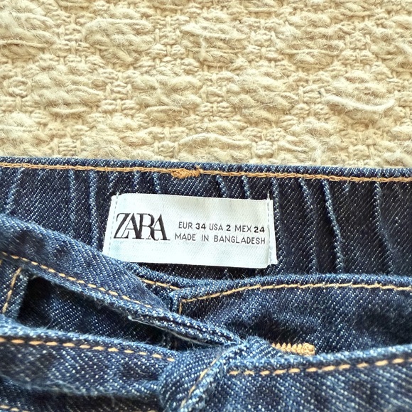 Women’s Blue Denim Jeans - Picture 3 of 4